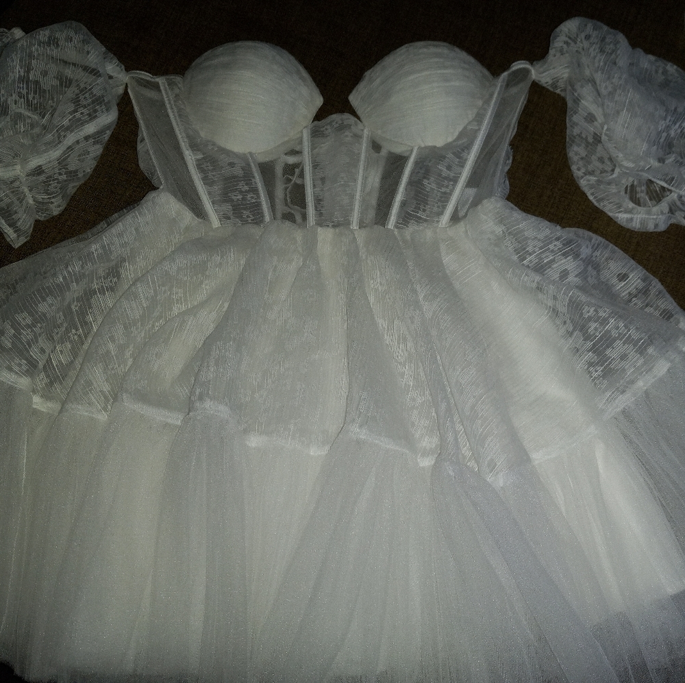 Mini Dress - Picture 4 of 6